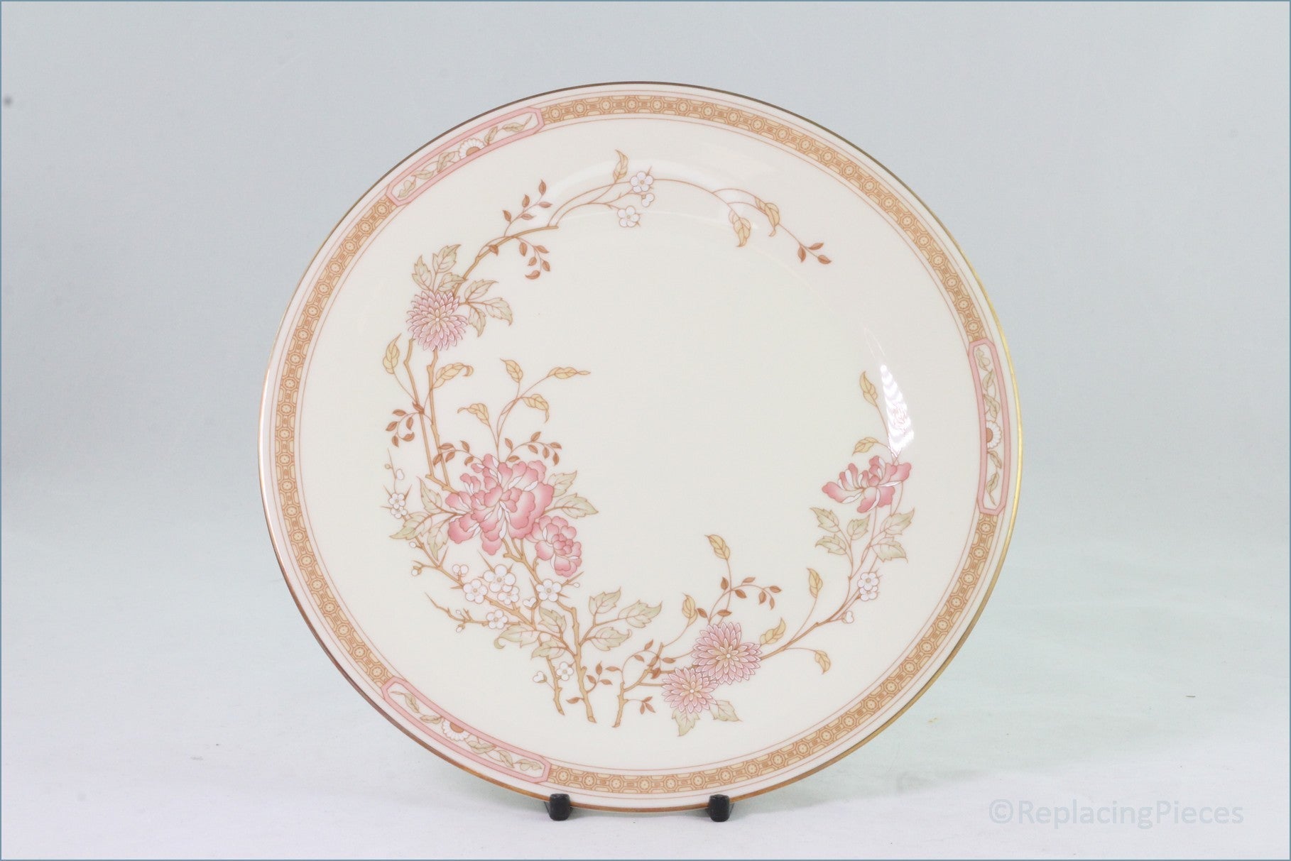Royal Doulton - Lisette (H5082) - 8 1/8
