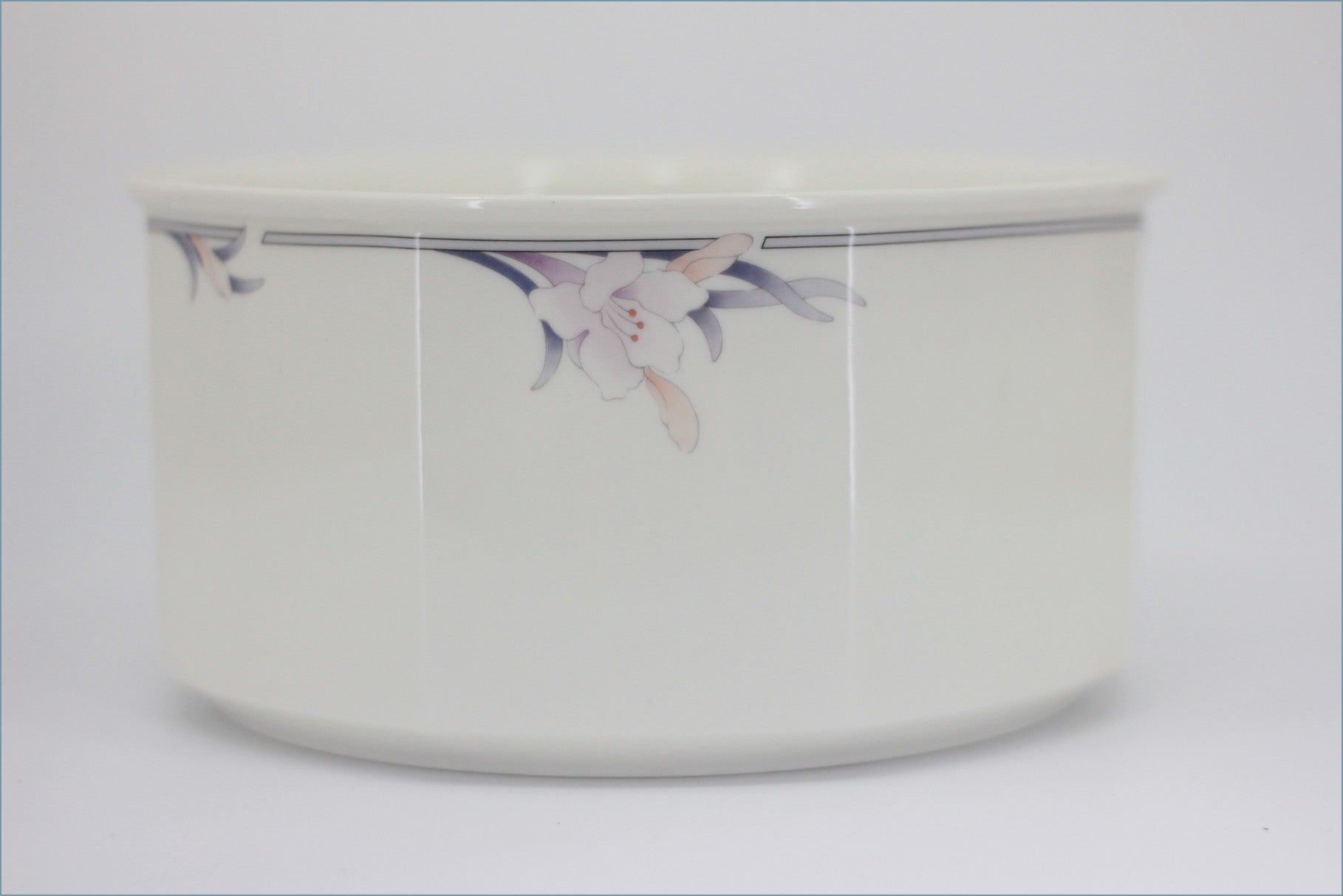 Royal Doulton - Nimbus - 9