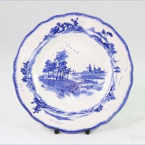 Royal Doulton - Norfolk (D6294) - 6 1/2