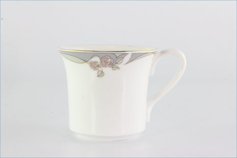Royal Doulton - Nova (H5113) - Teacup