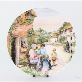 Royal Doulton - Old Country Crafts - Lacemaker (no.5)