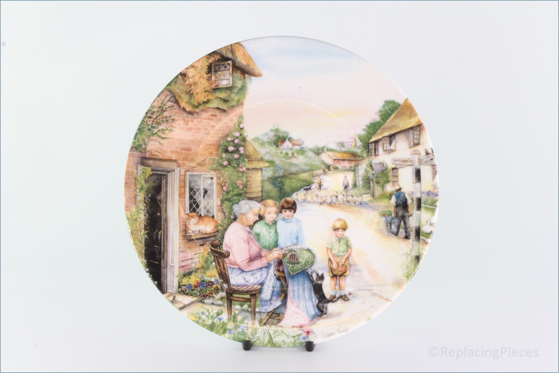 Royal Doulton - Old Country Crafts - Lacemaker (no.5)