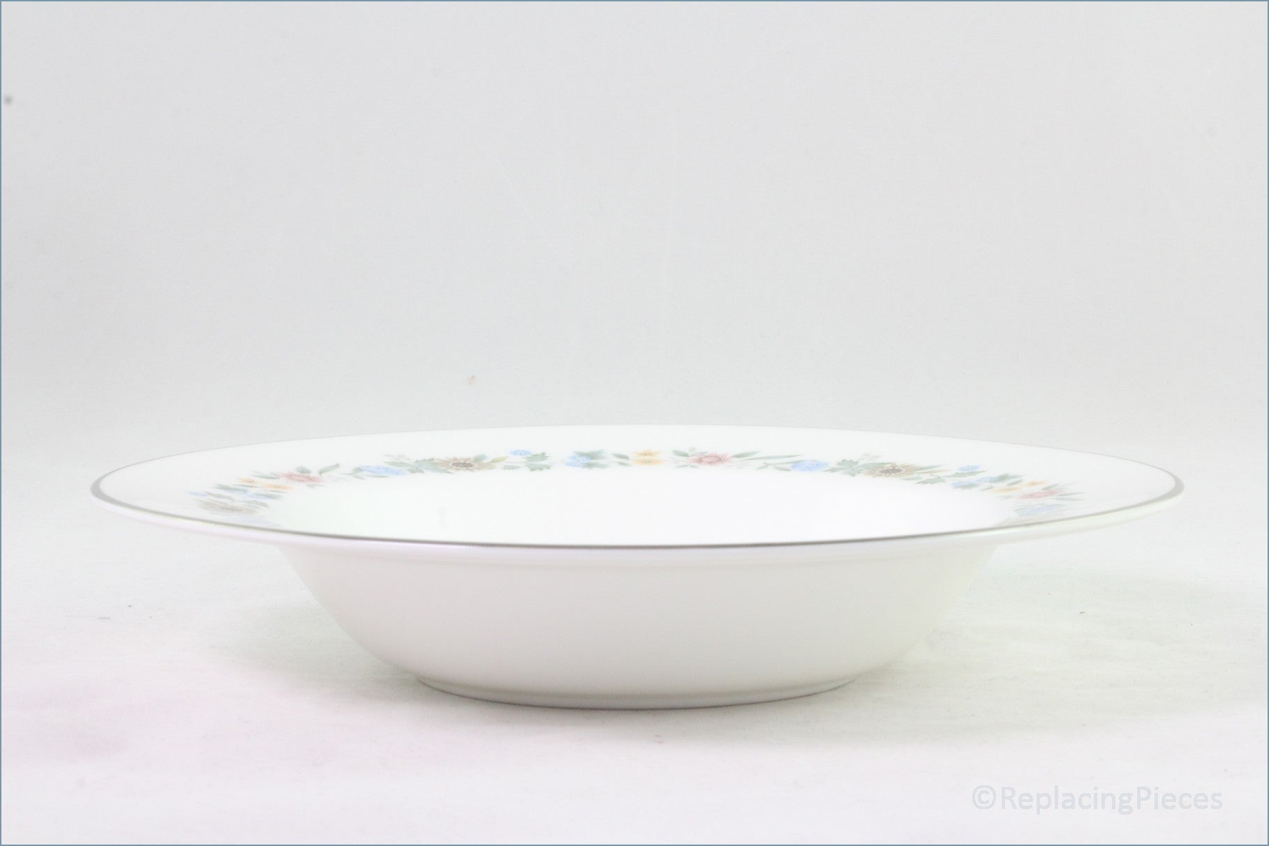 Royal Doulton - Pastorale (H5002) - 9 1/4