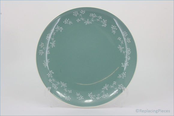 Royal Doulton - Queenslace (D6447) - 8 1/4