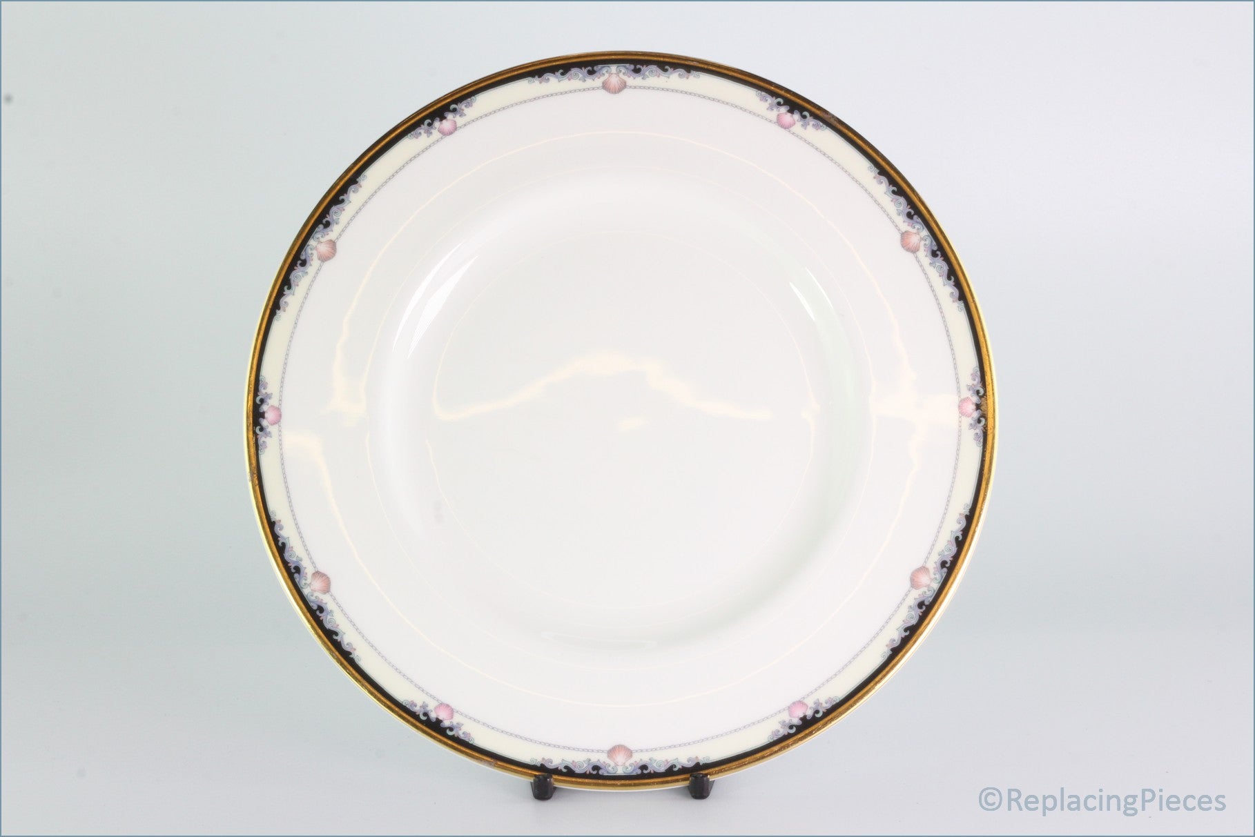 Royal Doulton - Rhodes (H5099) - 8 1/8