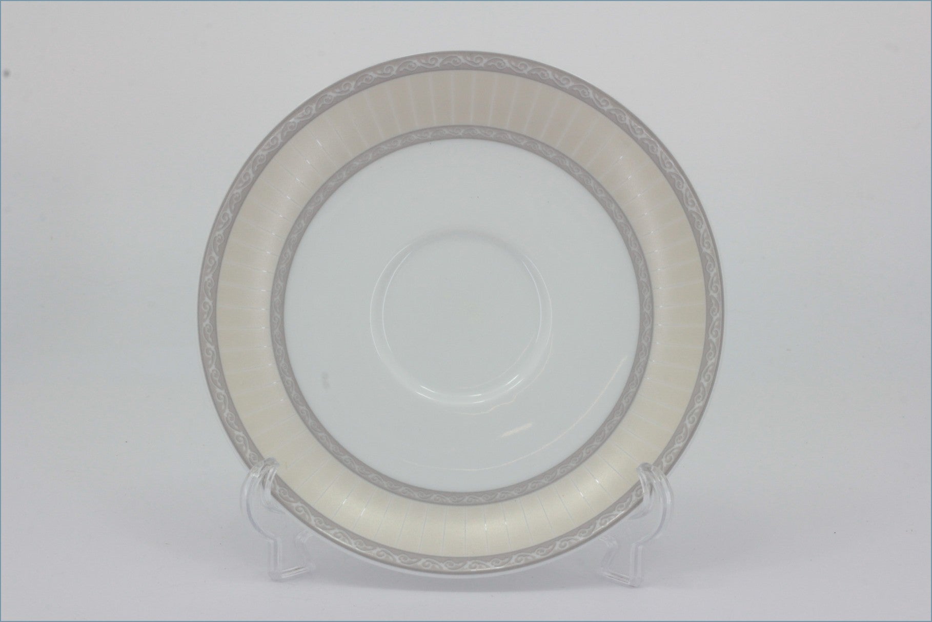 Royal Doulton - Richmond - Tea Saucer