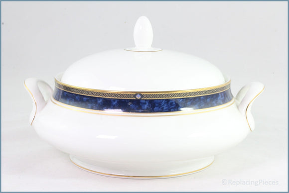 Royal Doulton - Stanwyck (H5212) - Lidded Vegetable Dish (Gold Line On Lid)