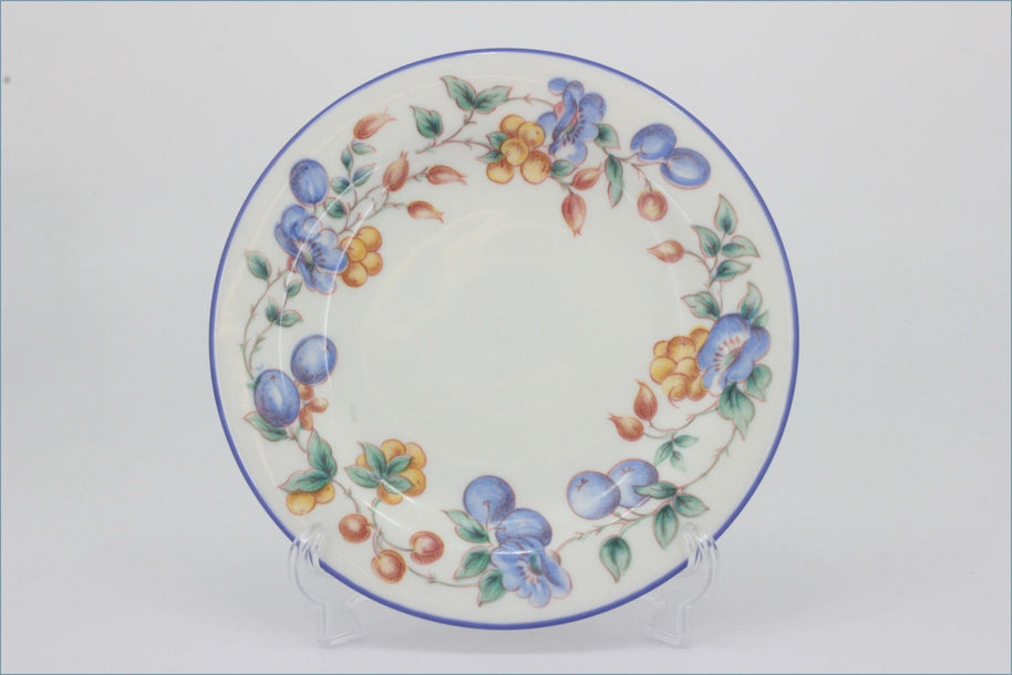 Royal Doulton - Tanglewood - 6 1/2" Side Plate