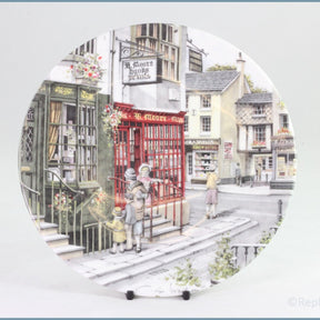 Royal Doulton - Window Shopping - The Book Shop