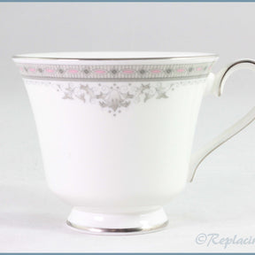 Royal Doulton - York - Teacup