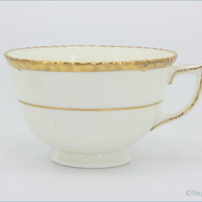 Royal Doulton - V1813 - Teacup