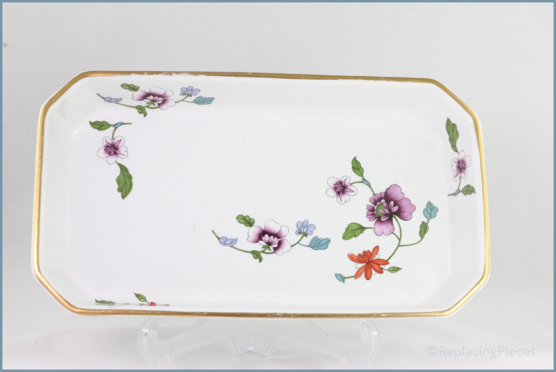 Royal Worcester - Astley (Gold Edge) - 10