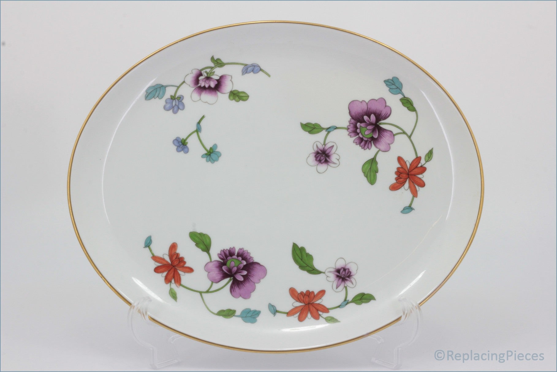 Royal Worcester - Astley (Gold Edge) - 12