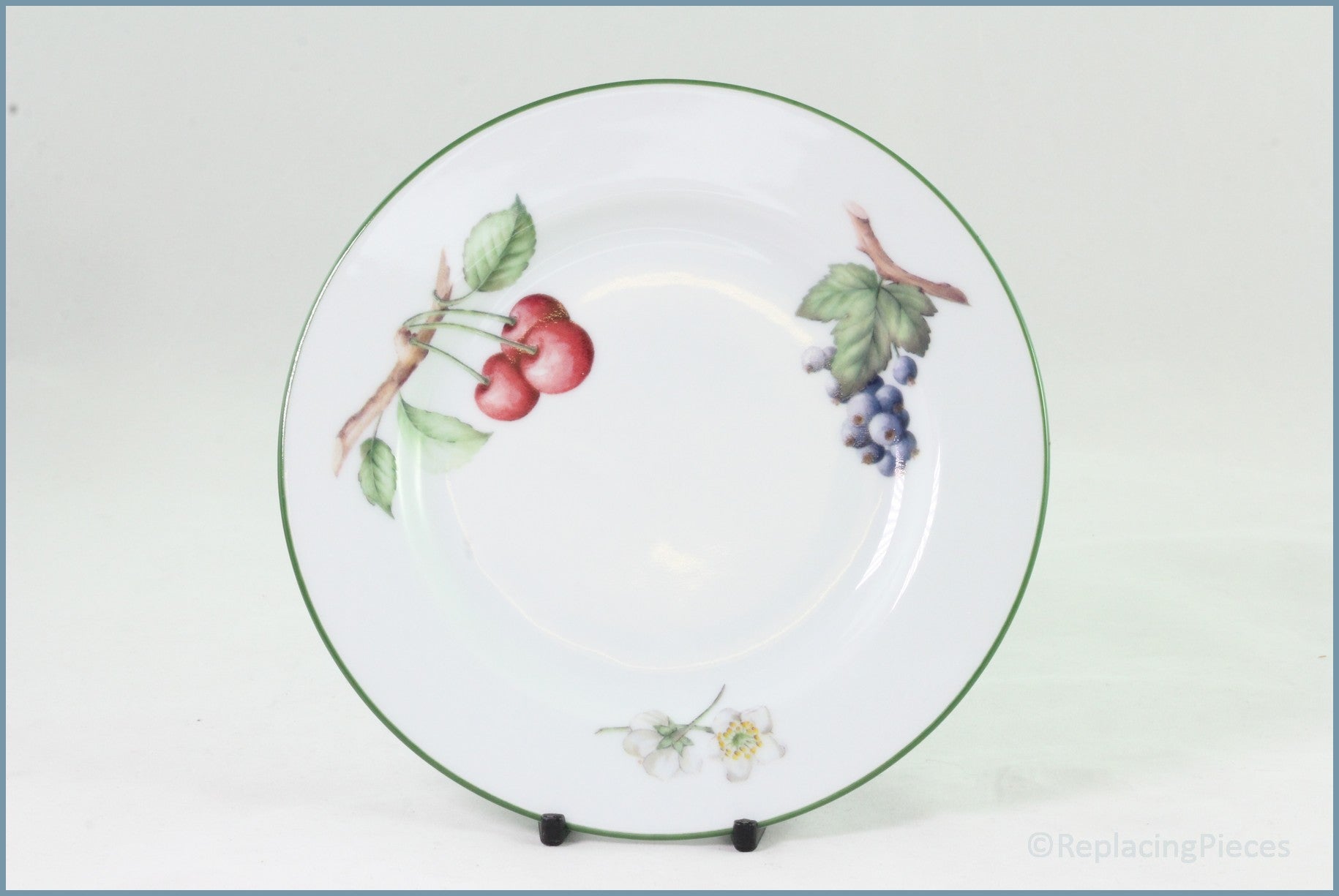 Royal Worcester - Cotswold Fruit - 6 3/4