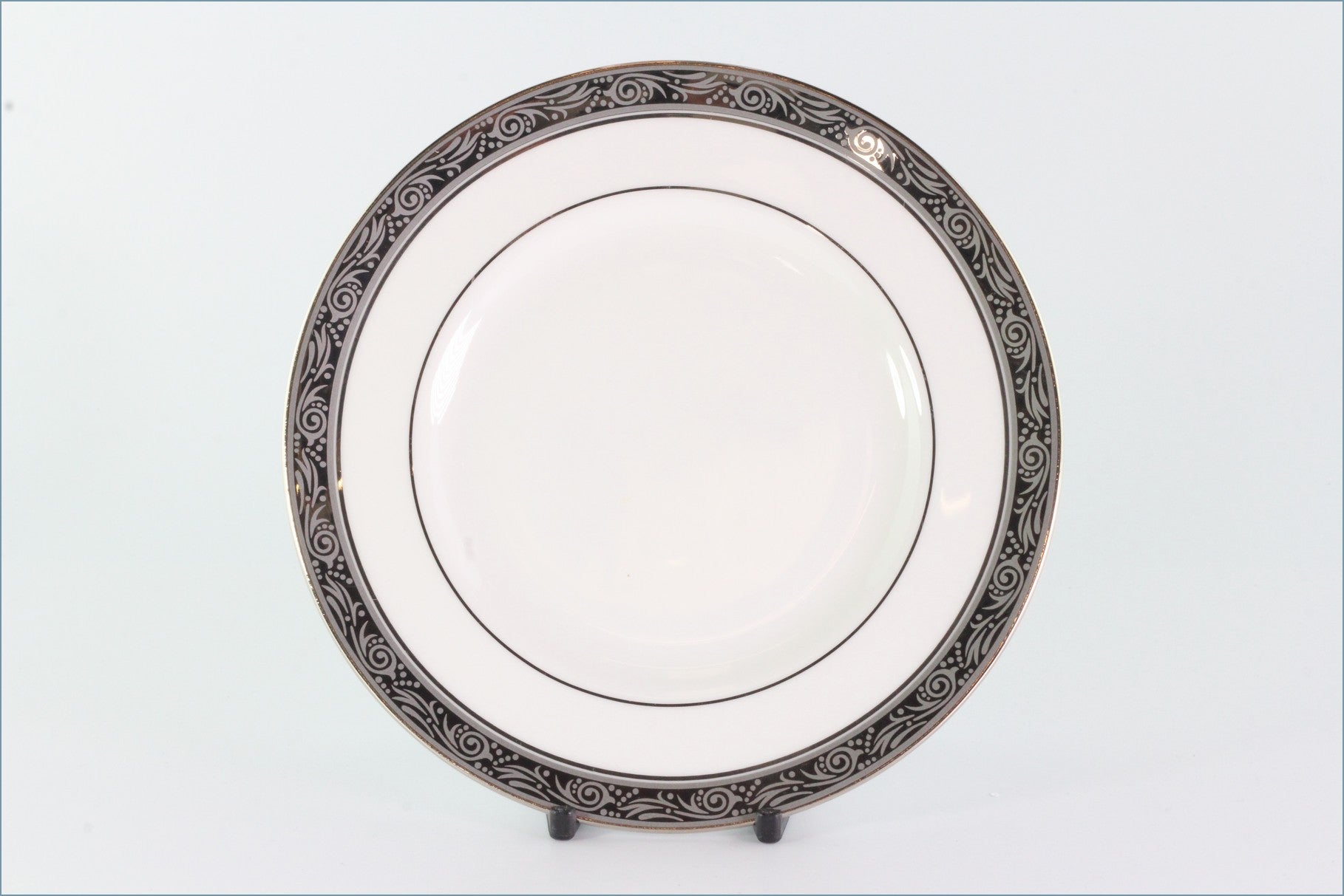 Royal Worcester - Davenham Platinum - 6 1/4