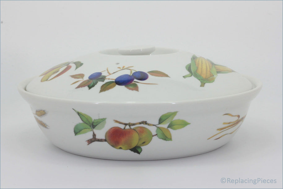 Royal Worcester - Evesham Gold - 3 Pint Casserole (Plain)