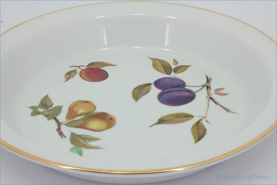 Royal Worcester - Evesham Gold - 10 5/8