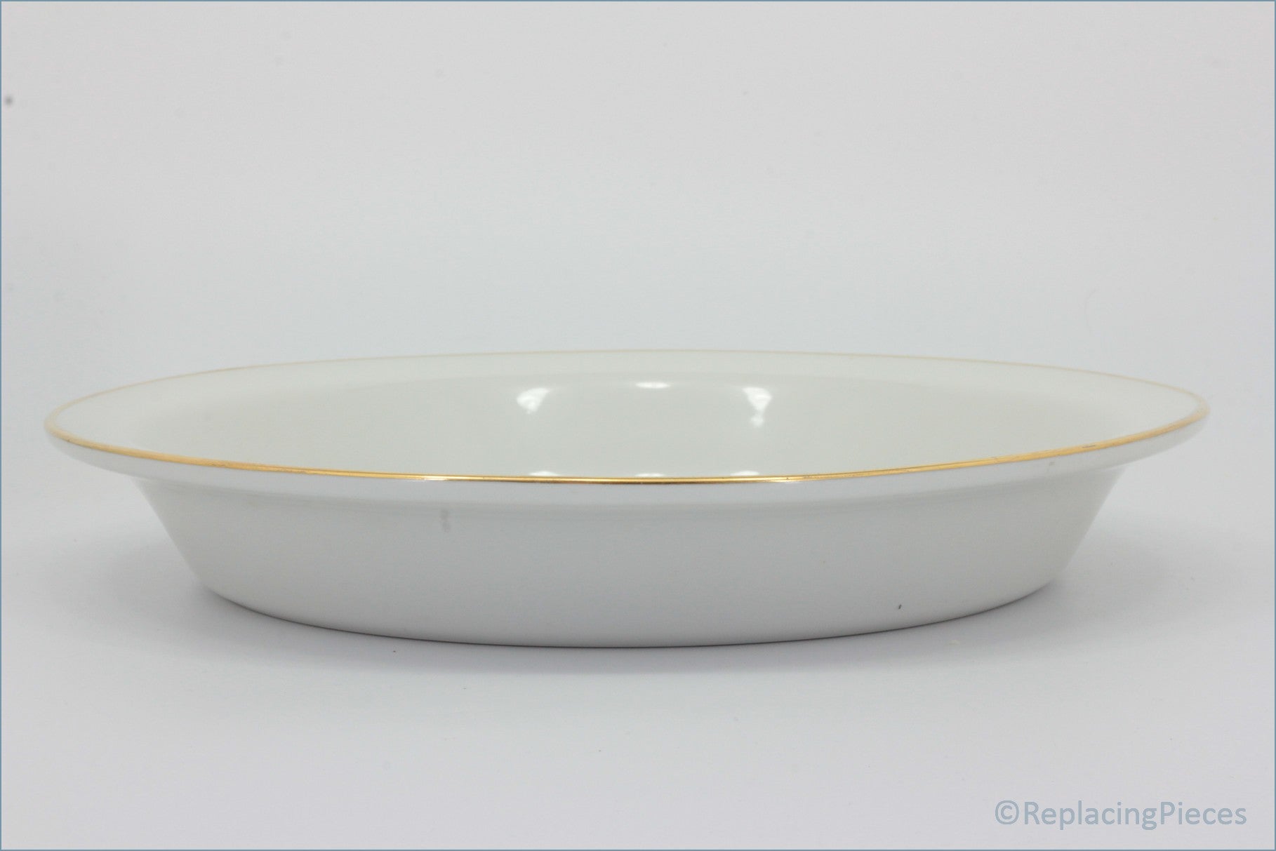 Royal Worcester - Evesham Gold - 10 5/8