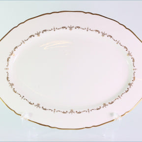 Royal Worcester - Gold Chantilly - 13 1/2