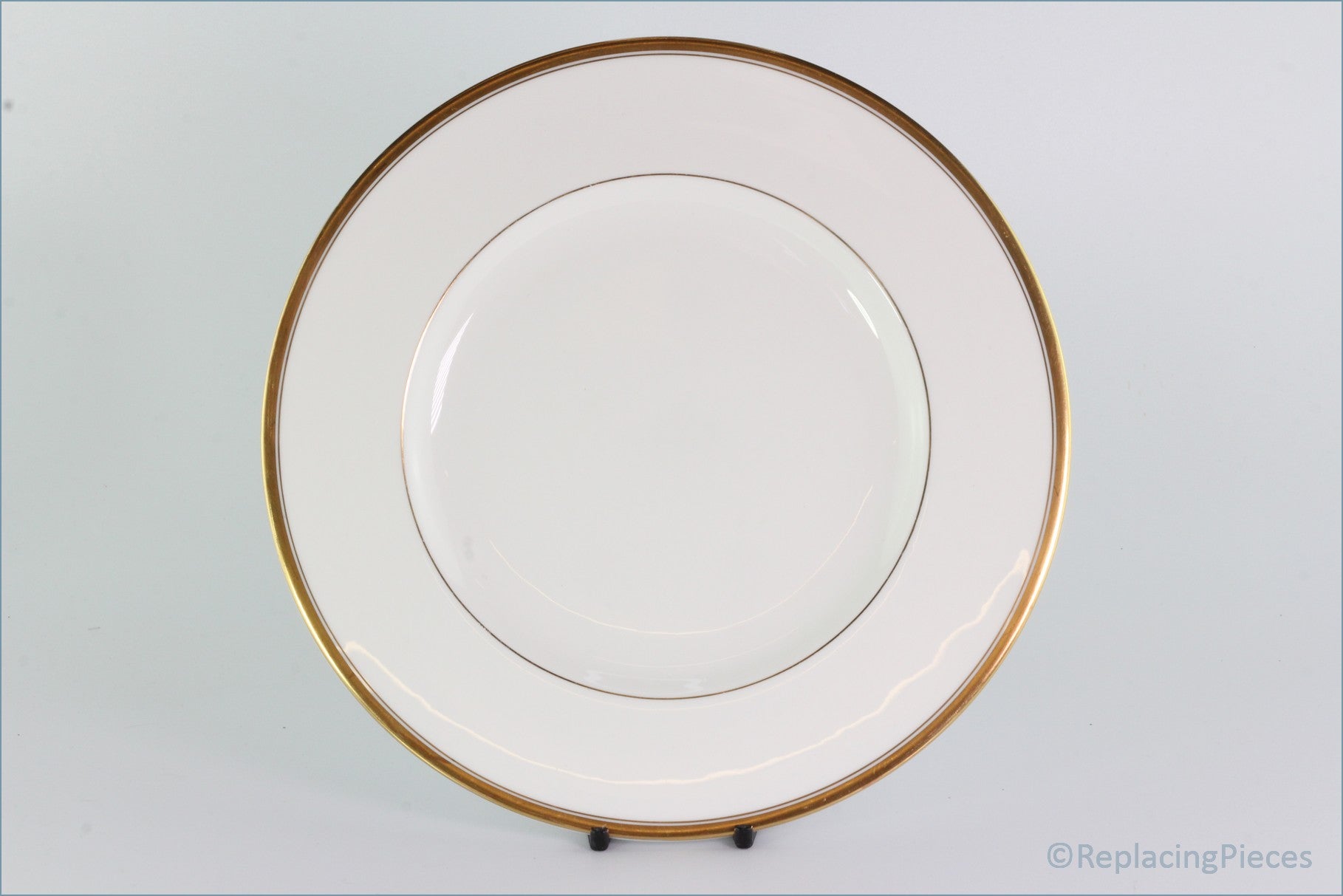 Royal Worcester - Viceroy (Gold) - 9 1/4