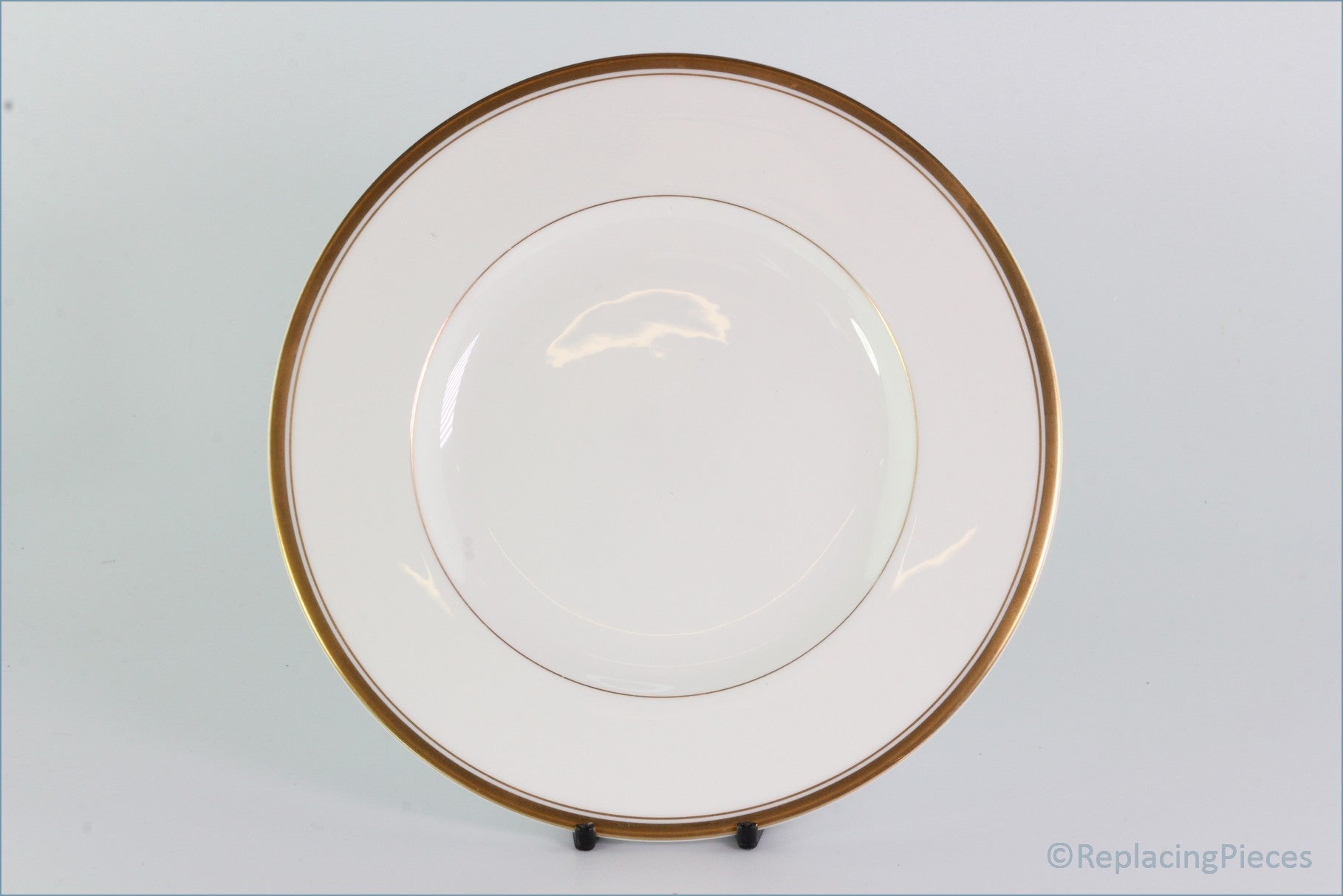 Royal Worcester - Viceroy (Gold) - 8 1/8