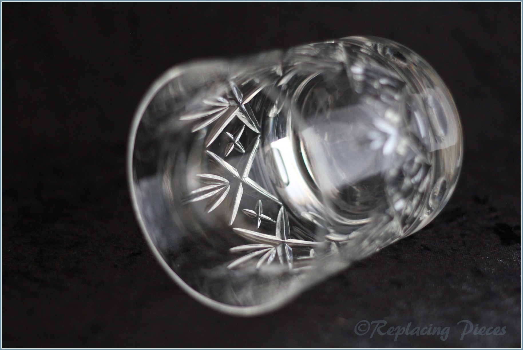 Royal Albert - Victoria - Rummer