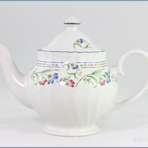 Staffordshire - Hampton Court - Teapot