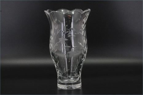 Stuart - Cascade - 10" Tall Flower Vase