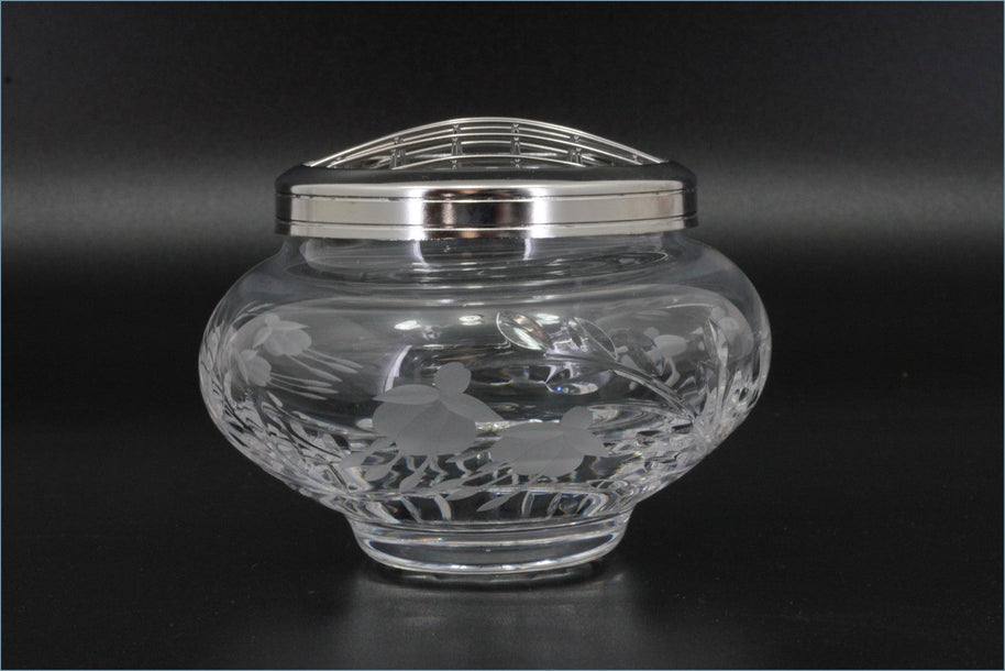 Stuart - Cascade - 4 1/4" Rose Bowl