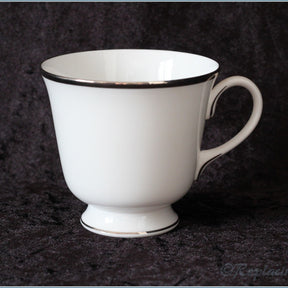 Royal Worcester - Monaco - Teacup