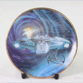 The Hamilton Collection - Star Trek 'Starships' - USS Defiant NX-74205