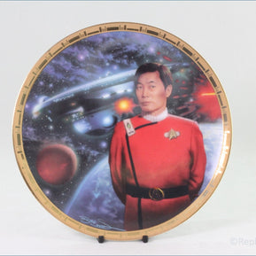 The Hamilton Collection - Star Trek 'The Next Generation' - The Power Of Command - Captain Sulu And The USS Excelsior