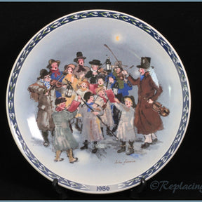 Wedgwood - John Finnie's Victorian Christmas - The Carolers