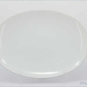 Thomas - Medaillon (White) - 15 1/8