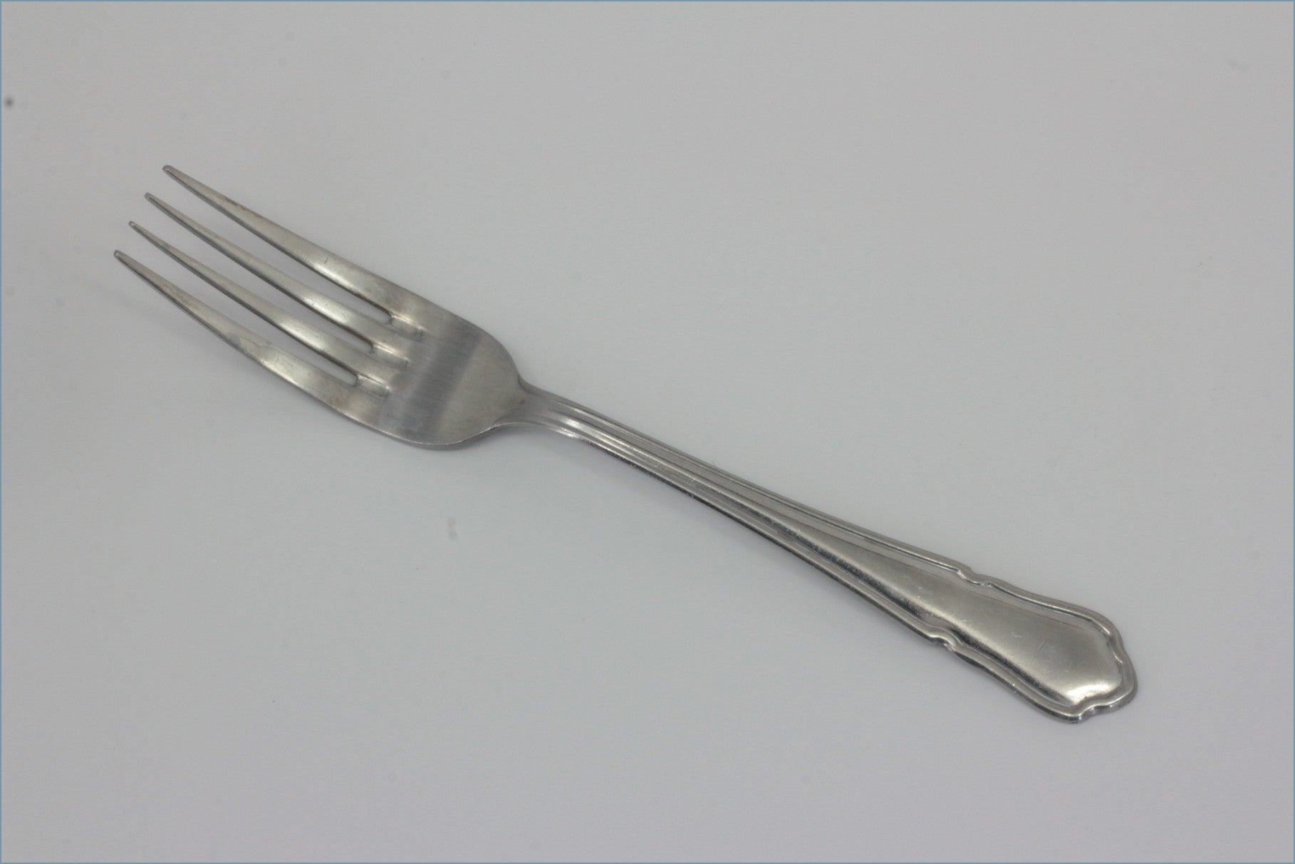 Viners - Dubarry (No 18 Mark On Item) - Dinner Fork