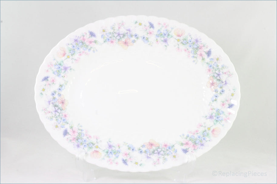 Wedgwood - Angela (Fluted) (R4870) - 14" Oval Platter