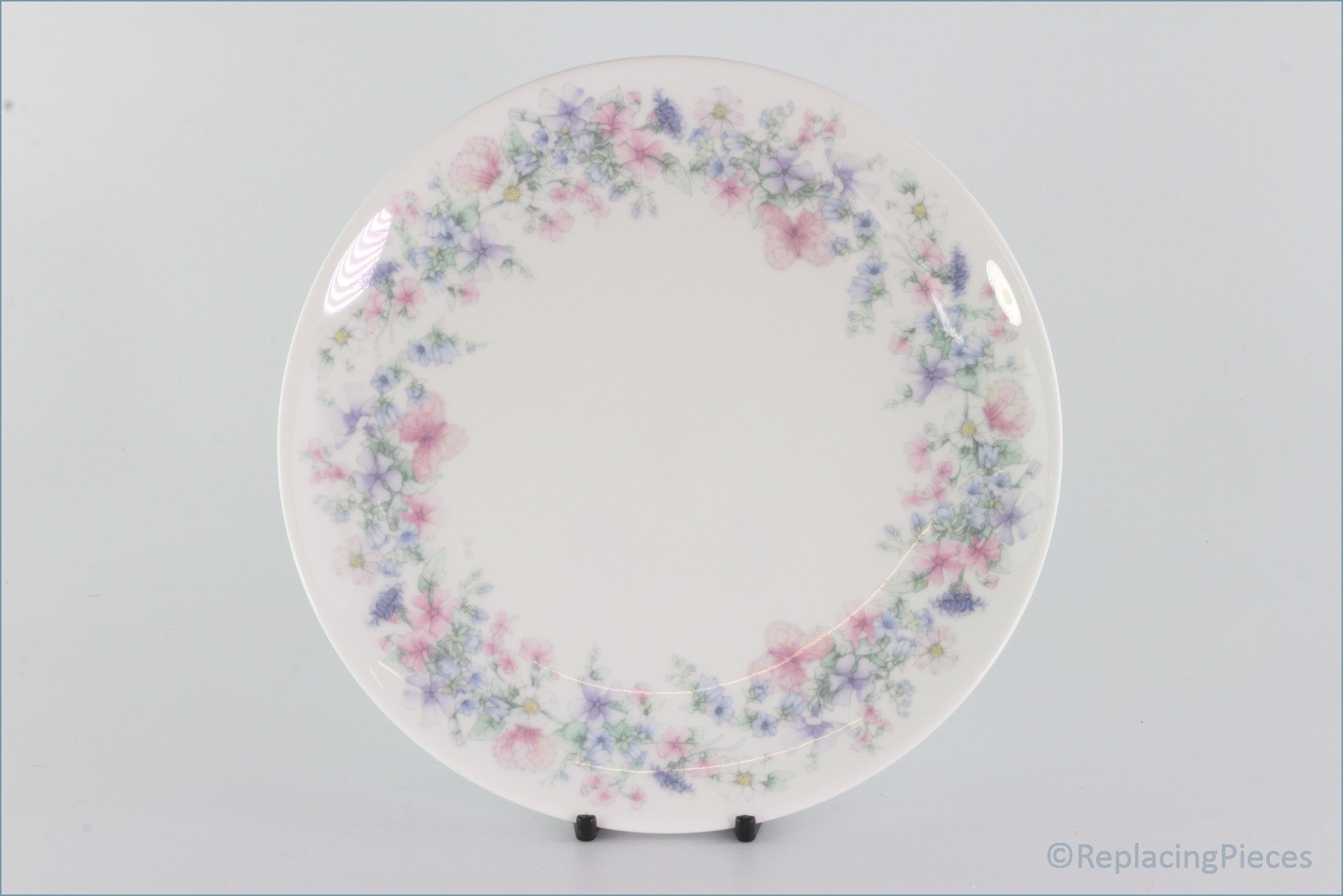 Wedgwood - Angela (Plain Edge) - 8 1/8