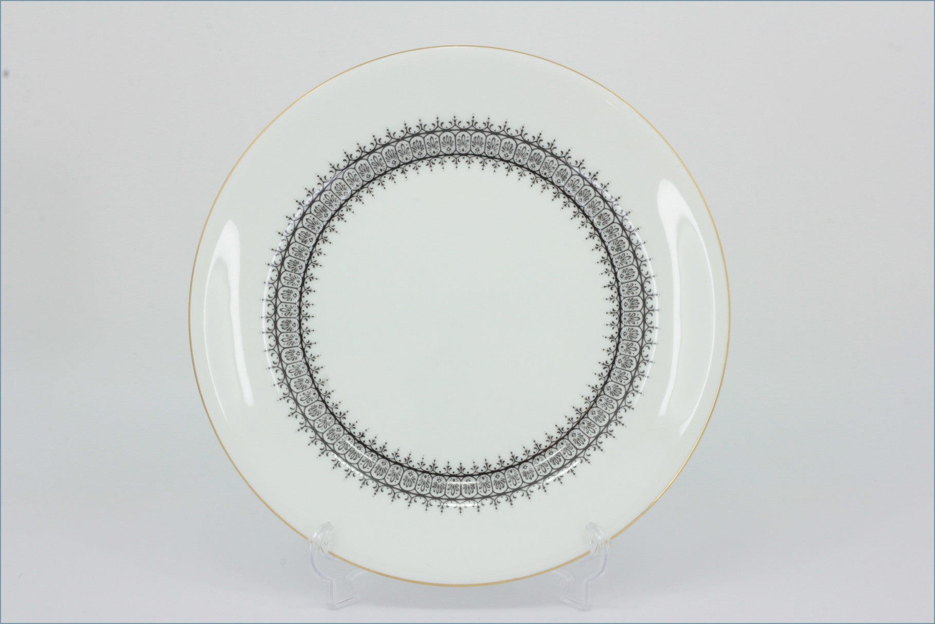 Wedgwood - Astor - 8 1/8