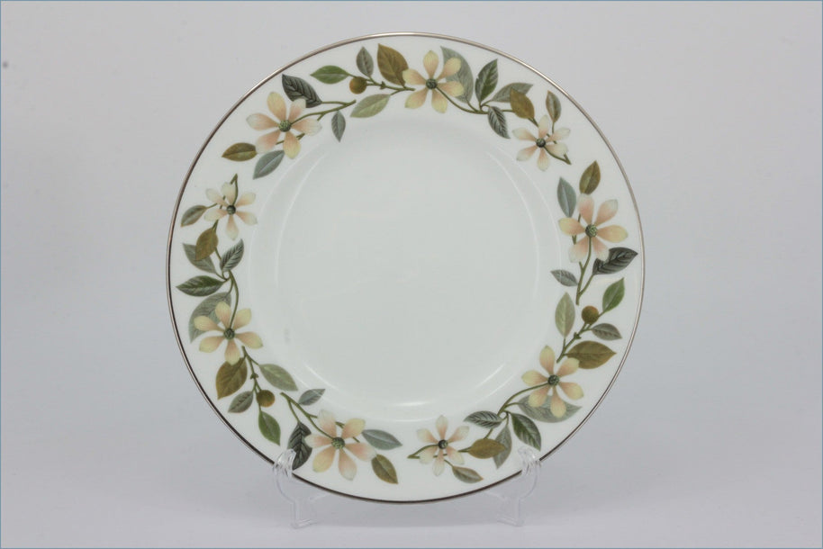 Wedgwood - Beaconsfield - 8 1/4" Salad Plate