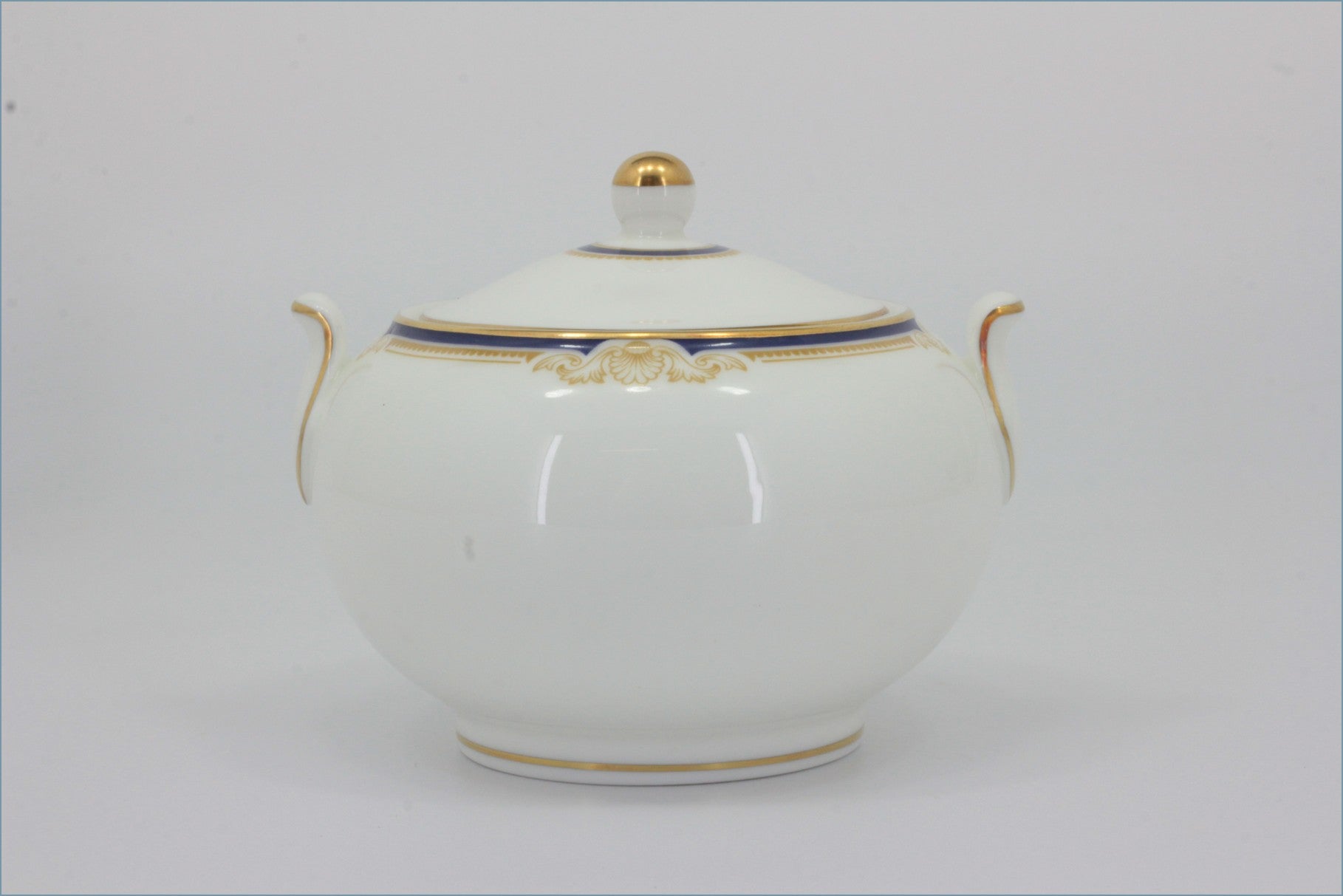 Wedgwood - Cavendish - Lidded Sugar Bowl (Squat)