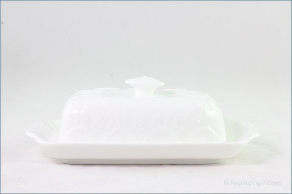 Wedgwood - Countryware - Lidded Butter Dish