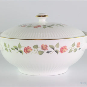 Wedgwood - India Rose - Lidded Vegetable Dish