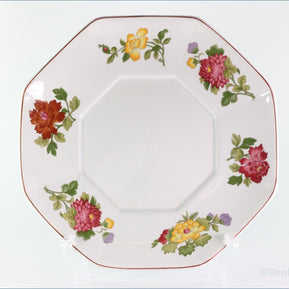 Wedgwood - Kimono - Soup Tureen Under Plate