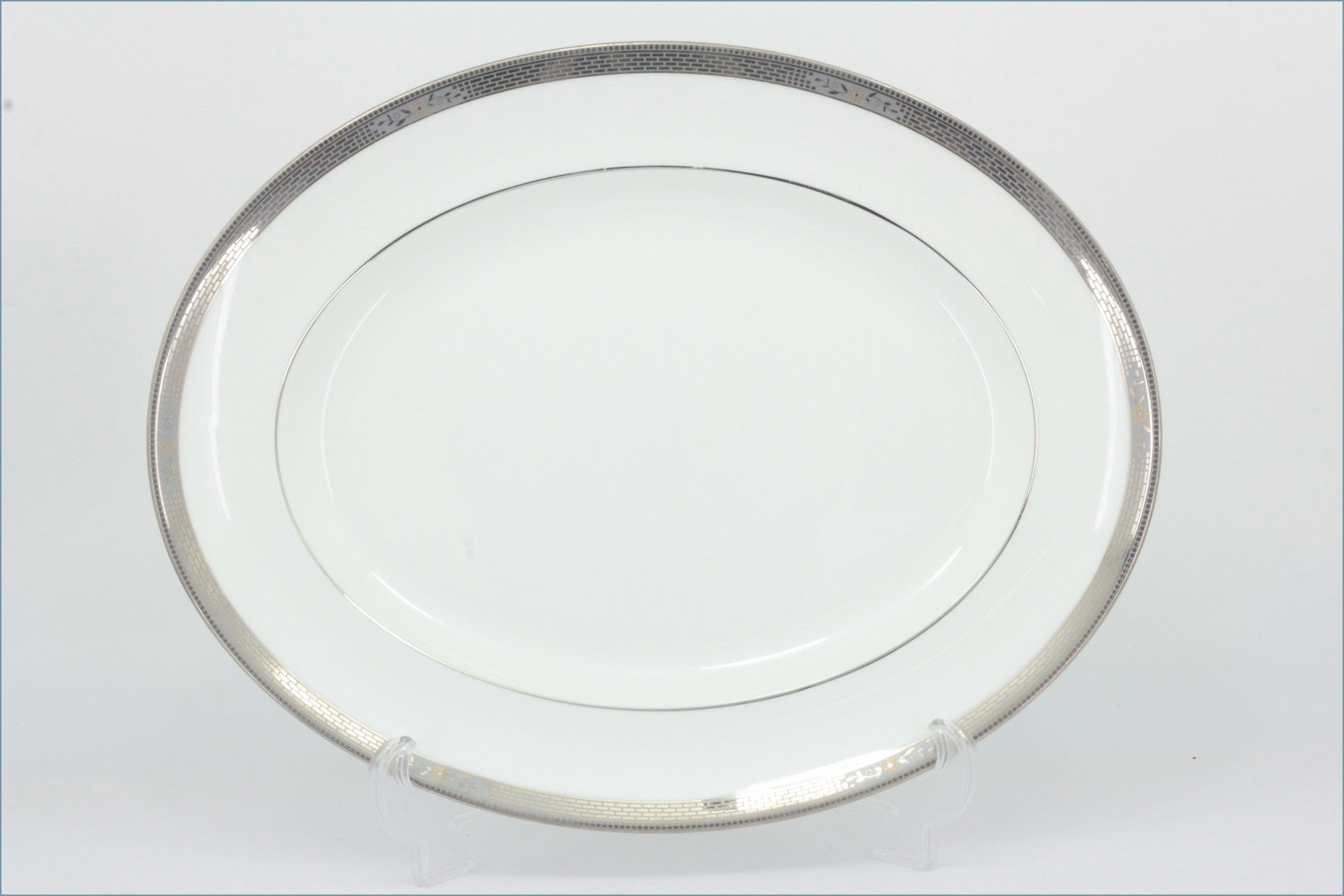 Wedgwood - Marcasite - 14 1/8