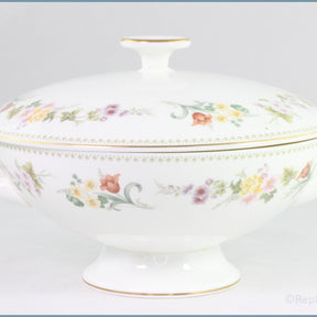 Wedgwood - Mirabelle (R4537) - Lidded Vegetable Dish