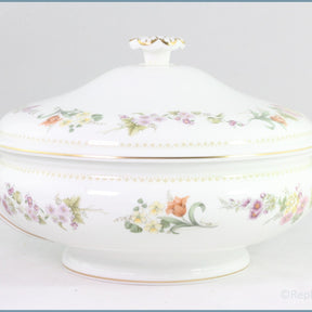Wedgwood - Mirabelle (R4537) - Lidded Vegetable Dish (Lugged Handles)