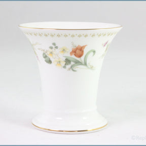 Wedgwood - Mirabelle (R4537) - Trumpet Vase (Small)