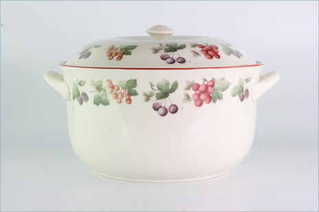 Wedgwood - Provence - 3 Pint Casserole Dish