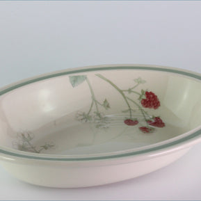 Wedgwood - Raspberry Cane - Open Vegetable Dish