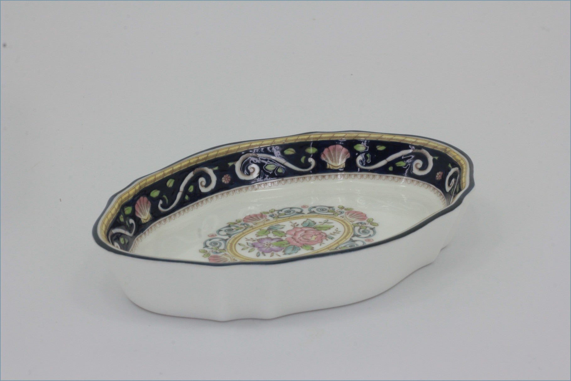 Wedgwood - Runnymede (W4472) - Pin Tray